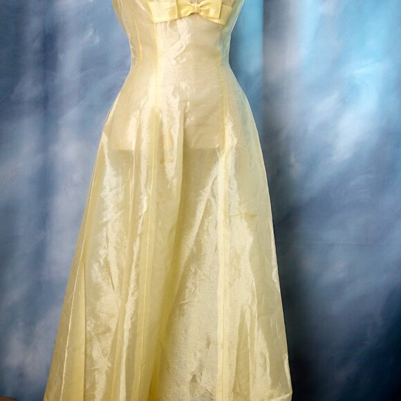Vintage Pale Yellow 50's Party Dress with Slip - Picture 13 of 14
